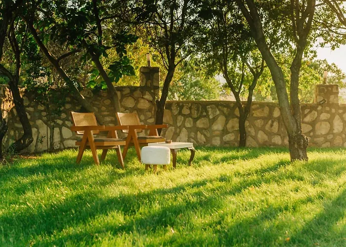 Riserva Urla Bed & Breakfast *